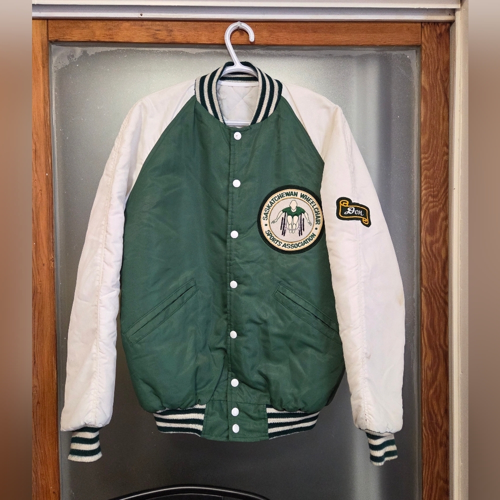 Green and White Men's Bomber Jacket with Patch Authentic VINTAGE